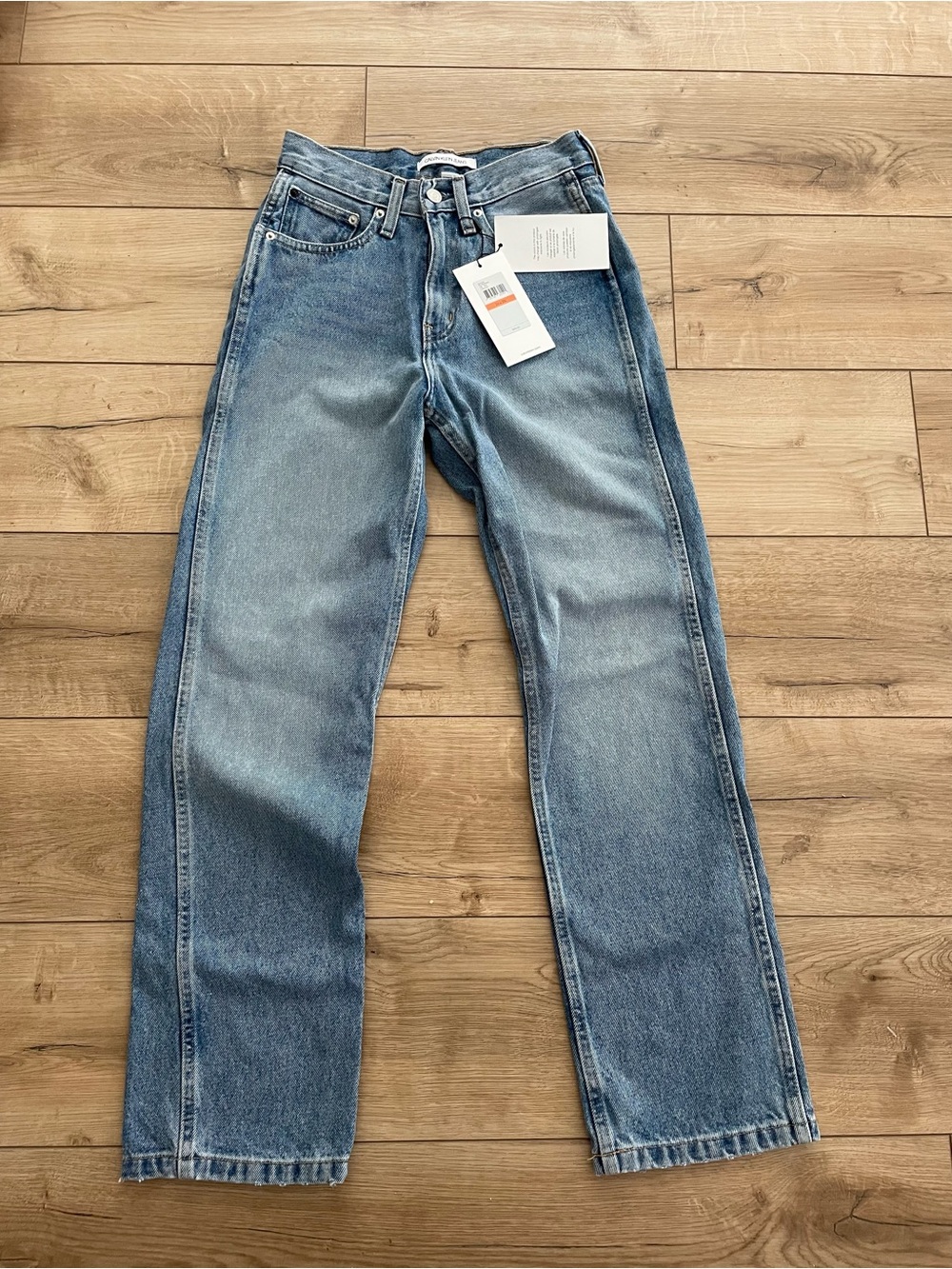 NWT Calvin Klein Jeans | Mid Blue Wash Premium Denim Straight Leg | Size 26 x 28